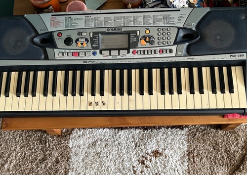Yamaha psr 280 - 61, key