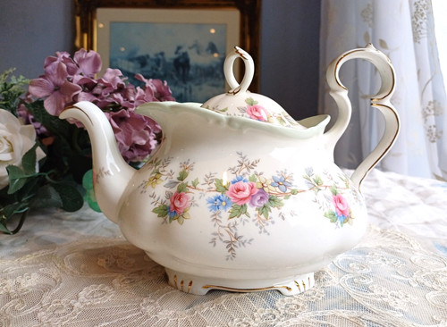 Royal albert colleen - "colleen", large