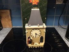 Robert Harrop CAMBERWICK GREEN CGMB4 TRUMPTON TOWNHALL CLOCK MUSIC BOX #