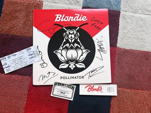 Blondie pollinator signed - pollinator, x6