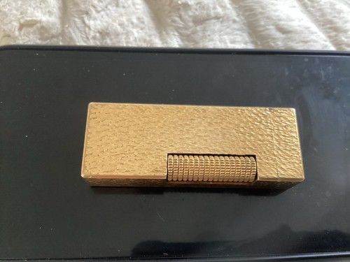 Old 1970 dunhill - old, s