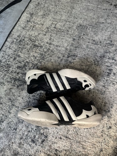Size adidas 3 - 10,