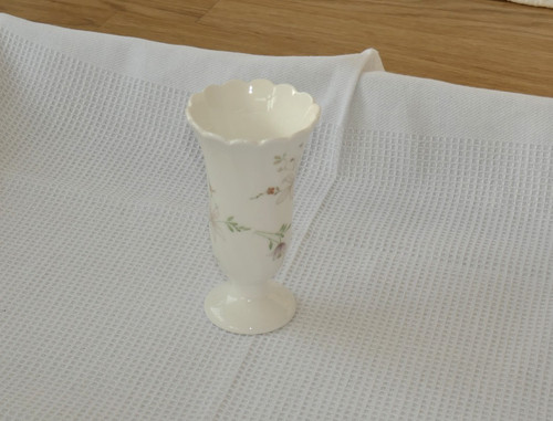 Wedgwood campion small posy - campion,