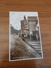 Postcard Bay Bank, Robin