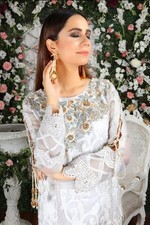 Pakistani Shalwar Kameez