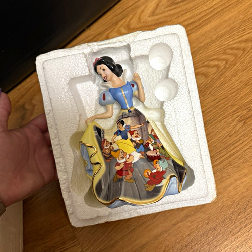 Bradford exchange disney snow - exchange,