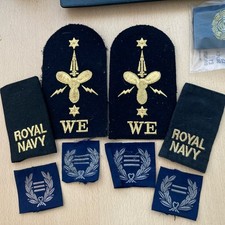Military. Cloth. Patches.  (.  8.  X. Patches. )a
