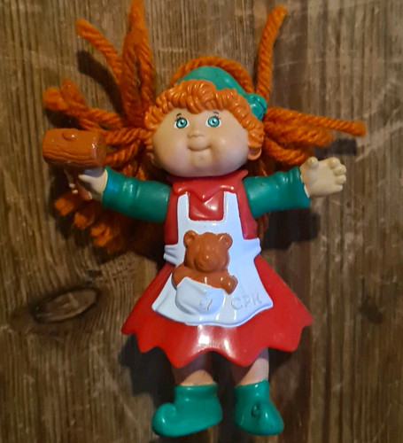 Cabbage patch kids red yarn - patch,
