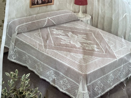 Vintage style cotton lacy - style?,