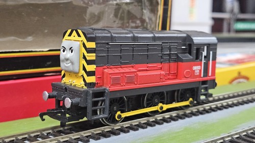 Hornby thomas friends custom - thomas,
