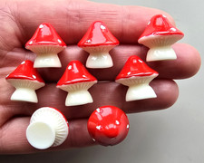 8 Miniature Resin TOADSTOOL