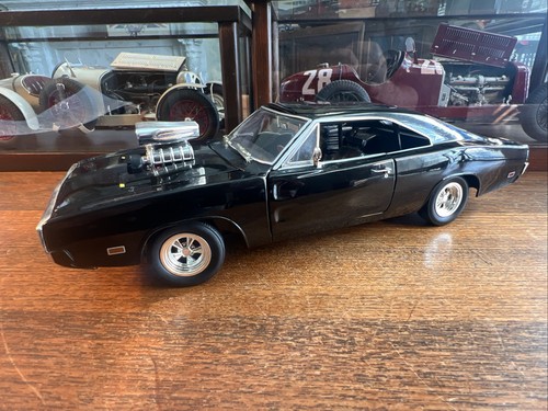 Ertl 1970 dodge charger - 1:18,