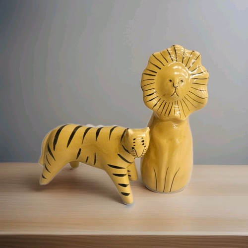 Simplistic ceramic lion - lion, &