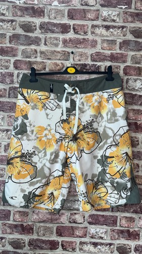 Neill y2k hibiscus flower - o’neill,