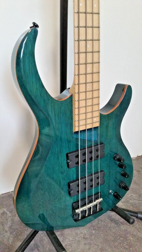 Sire marcus miller bass - sire, guitar