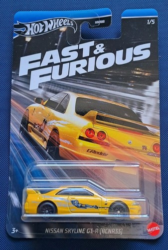 Hot wheels nissan skyline - -,