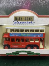LLEDO DG49 004 1931 AEC RENOWN