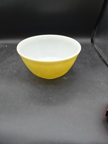 Pyrex 402 quart avocado - quart,