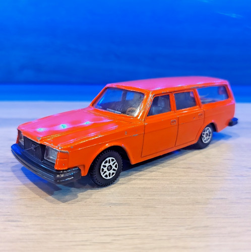 Vintage dinky toys - toys, volvo