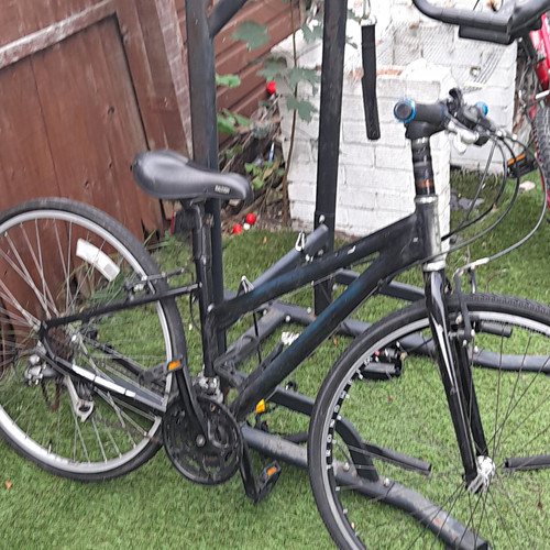 Giant hybrid bike 700c black - giant,