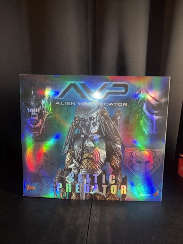 Hot toys avp - hot,