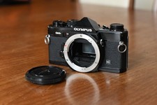 Olympus Black OM-2n 35mm SLR