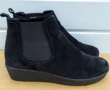 GABOR SIZE 4 BLACK SUEDE AIR