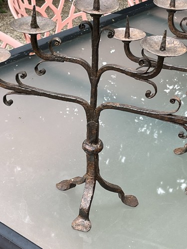 Antique wrought iron - ⭐️,