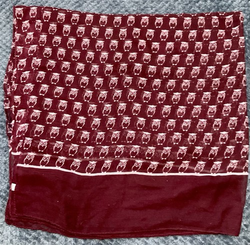 Pretty large owl scarf - pretty,