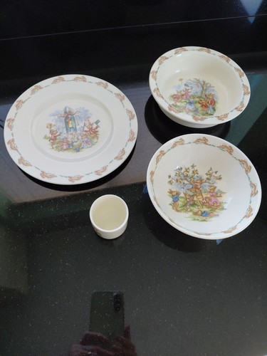 Royal doulton bunnykins - royal,