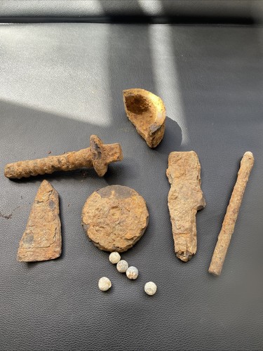 Ww1 somme battlefield finds - ww1,