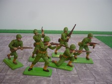 BRITAINS DEETAIL WW2 FULL SET
