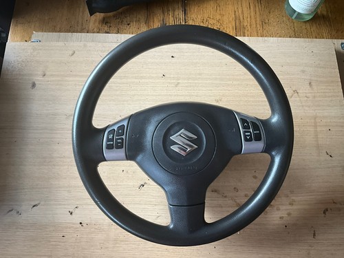 Suzuki swift steering - 05-10,