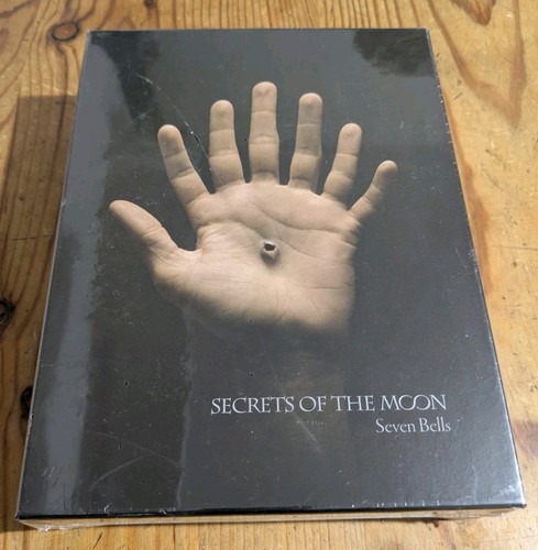 Secrets the moon - the, seven