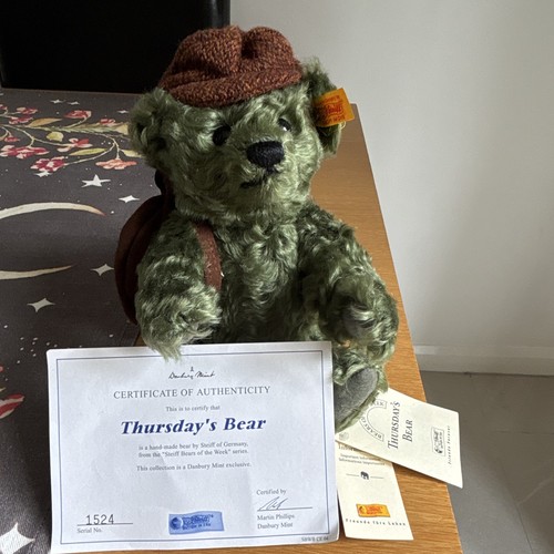 Steiff thursday bear green - bear,