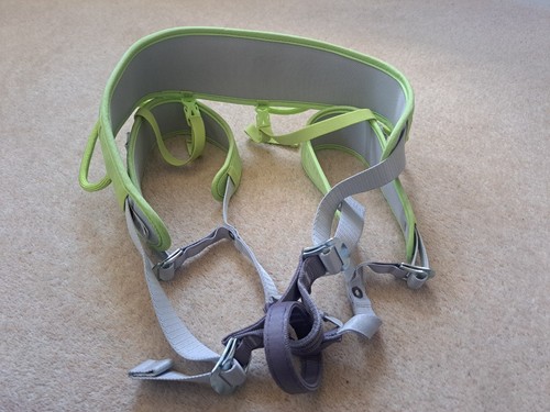 Petzl corax climbing harness - petzl,