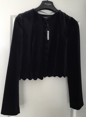 River island scalloped edge - river,