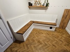 BESPOKE RAKED CORNER MONKS