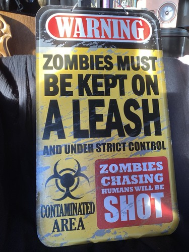 Spooky halloween sign - spooky,