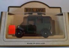 Lledo Days Gone: Austin Taxi