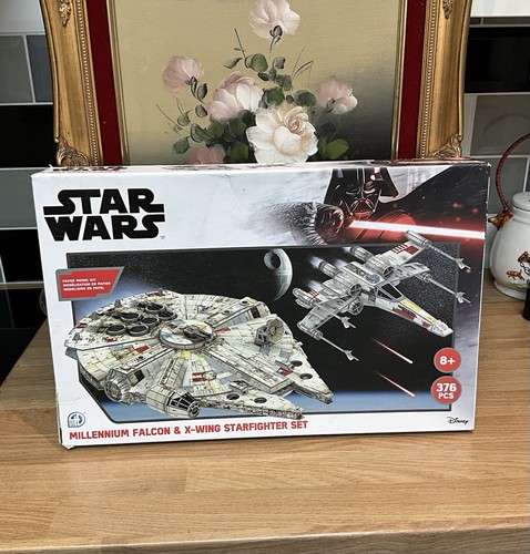 Disney star wars millennium - star,