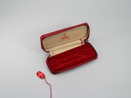 Authentic rare vintage - authentic,