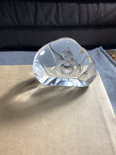 Dartington crystal paperweight - dartington,
