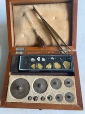 VINTAGE / ANTIQUE BRASS