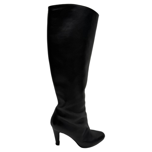 Christian louboutin almond toe - christian,