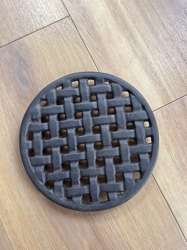Cast iron black - cast,