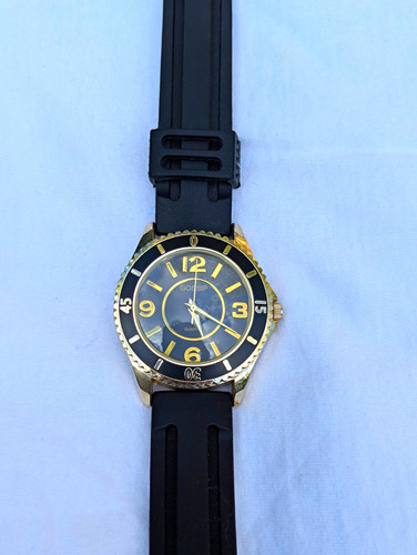 Gossip gold tone - tone, quartz