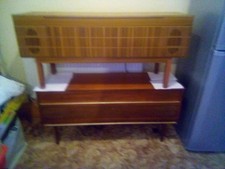 2 VINTAGE RADIO GRAMS FIDELITY