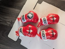 ROCKY OFFICIAL BOXING GLOVE KEYRINGS / BAG CLIPS NICE CONDITION 