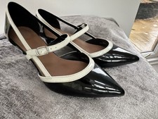 Women’s Black Patent Shoes